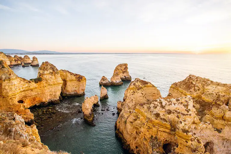 Titelbild von Lagos & Algarve: Klippen, Strände & Höhlen