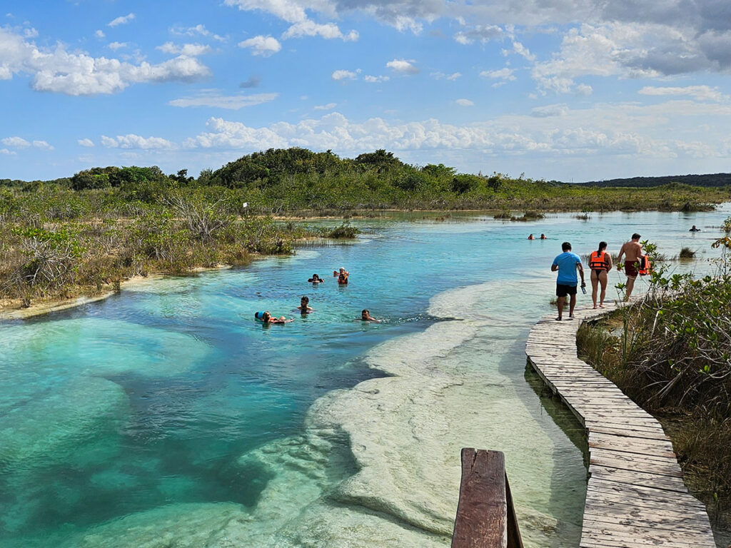 Los Rápidos Bacalar – Tudo o que você precisa saber para visitar 1 Los Rapidos Bacalar – Tudo o que voce precisa saber para visitar 6 Los Rápidos Bacalar – Tudo o que você precisa saber para visitar