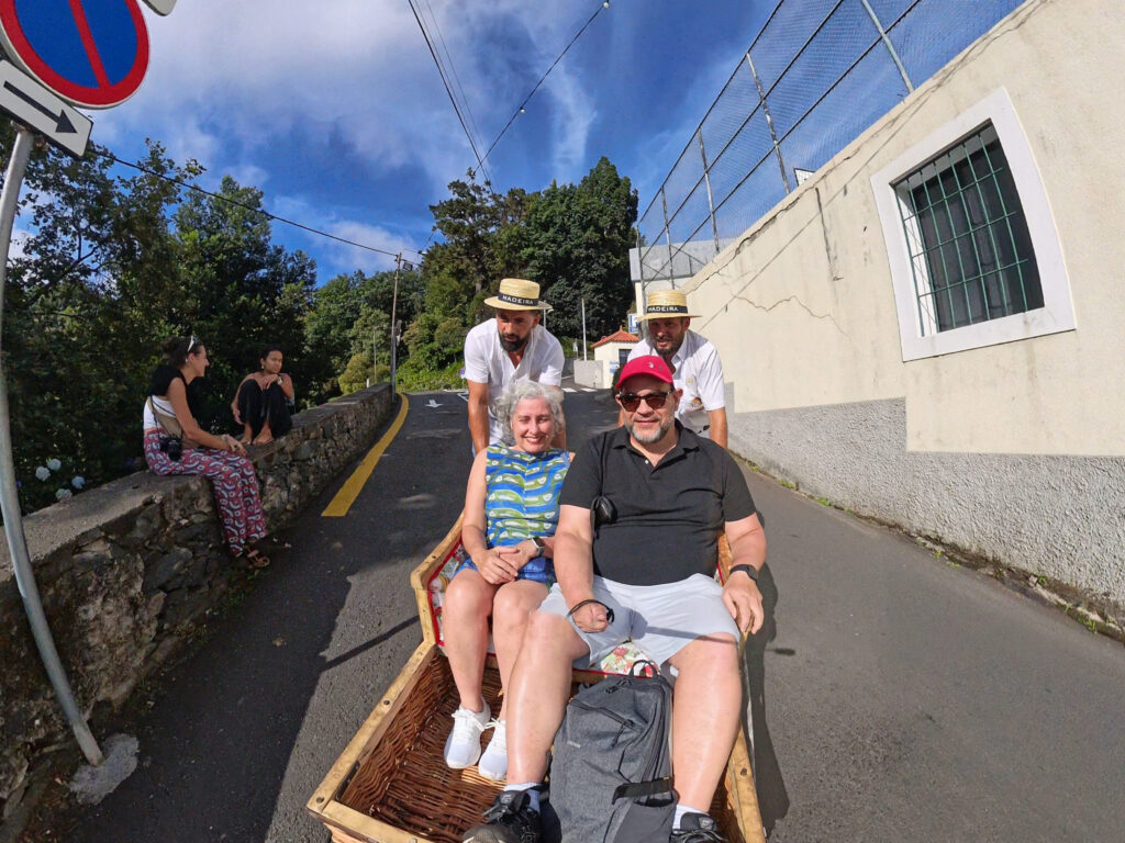 Descida de Carreiros do Monte Funchal